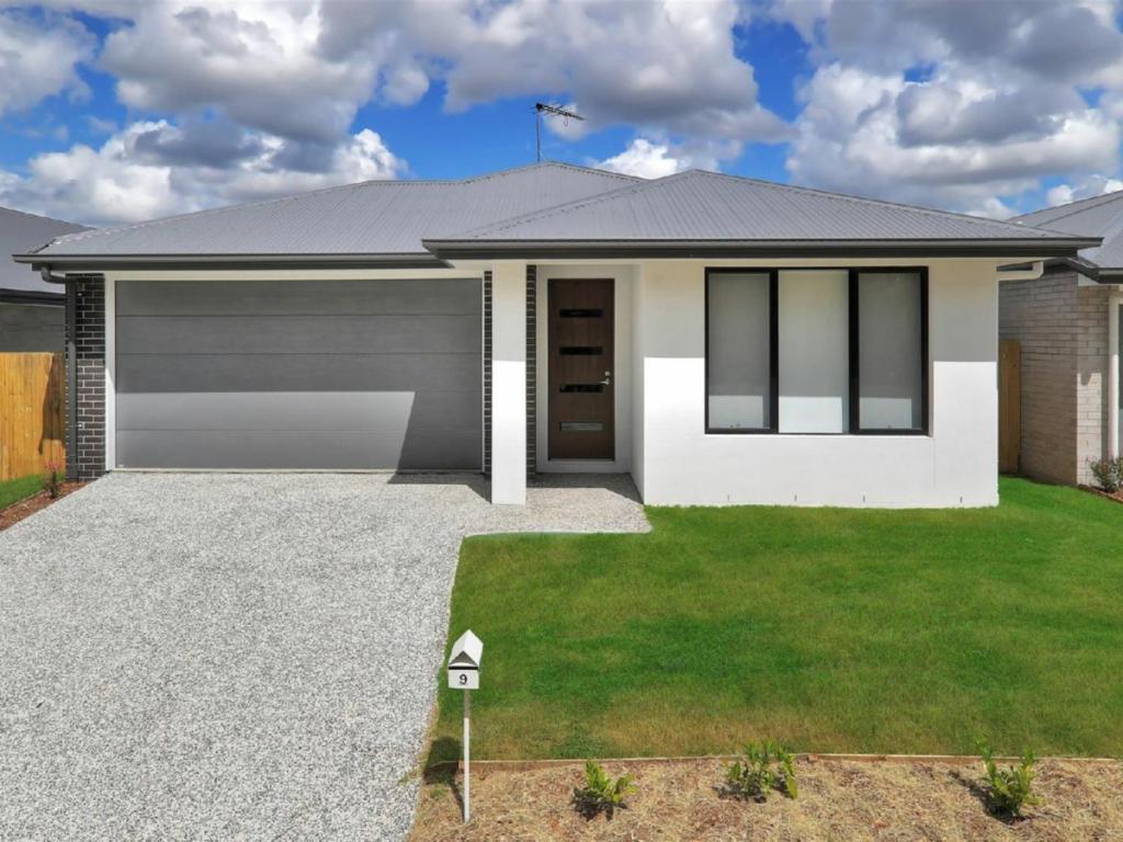 9 Aaron Cct, Browns Plains, QLD 4118