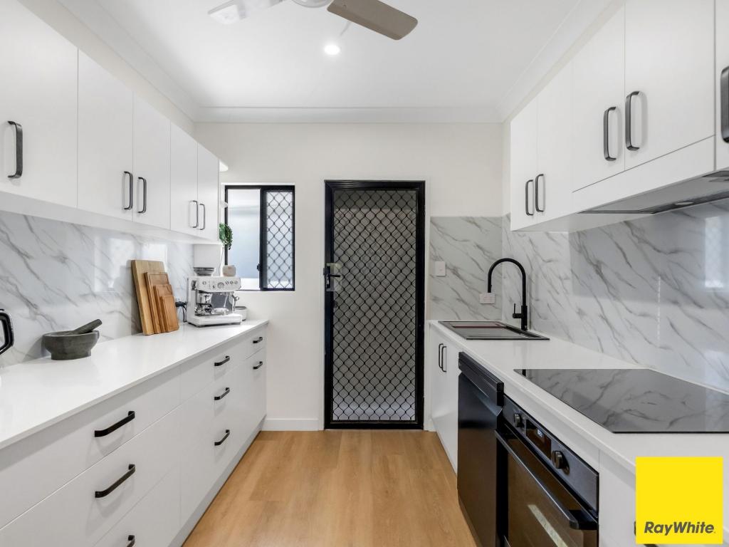 24/3-9 Stratford Pde, Stratford, QLD 4870