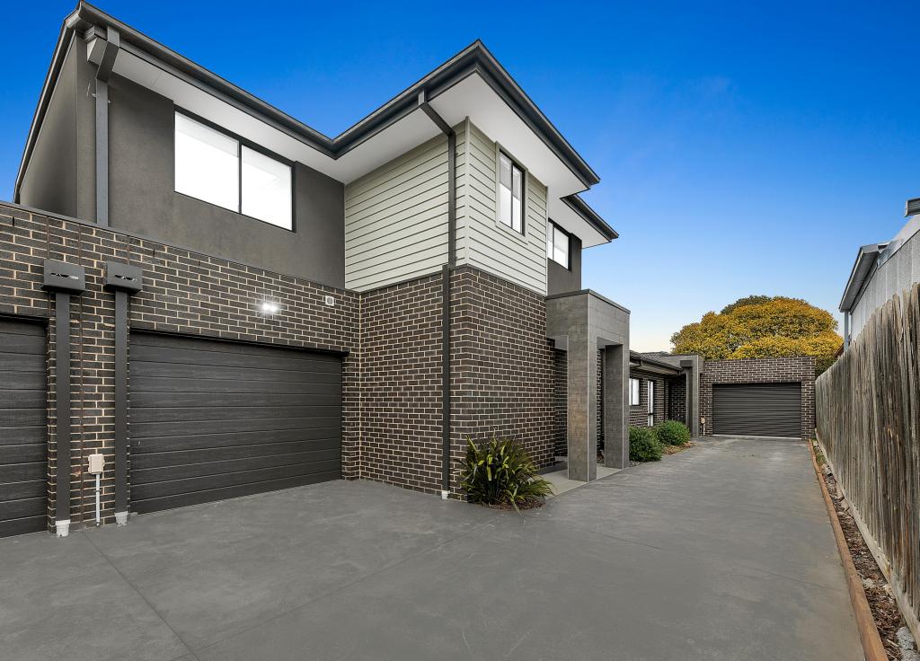 2/96 Whitelaw St, Reservoir, VIC 3073