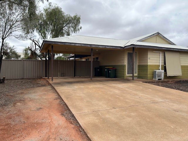 42 Santalum Way, Roxby Downs, SA 5725