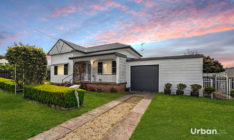 13 Maitland St, Abermain, NSW 2326