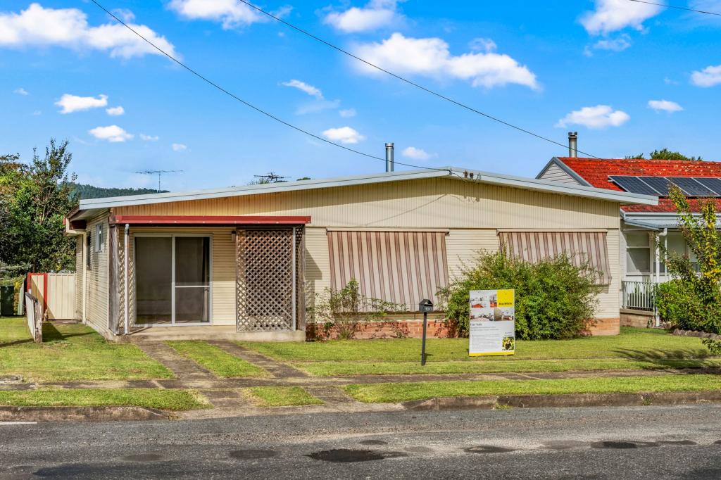 100 Ravenshaw St, Gloucester, NSW 2422