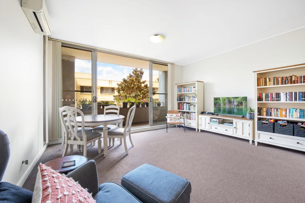 318/37 AMALFI DR, WENTWORTH POINT, NSW 2127