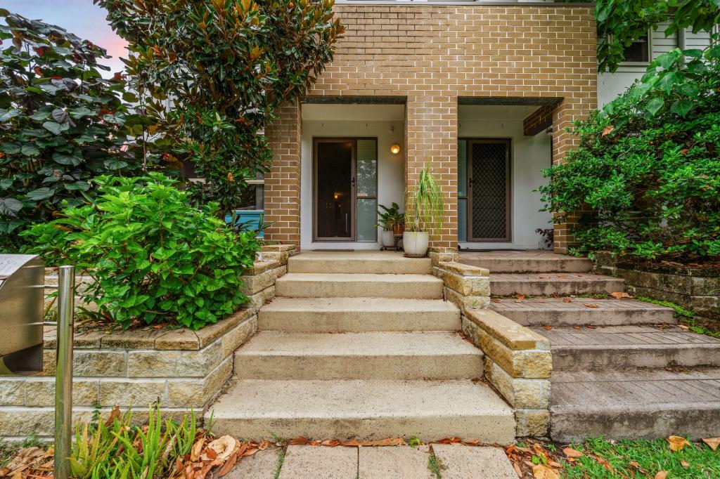 1/36 SEASHELL AVE, COOMERA, QLD 4209