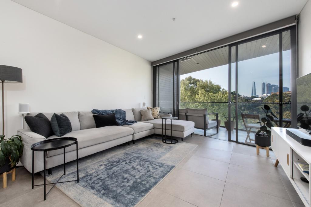 702/2 Cowper St, Glebe, NSW 2037