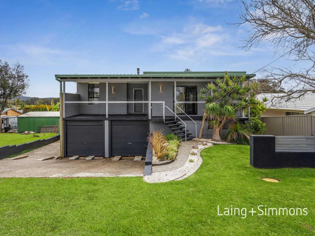 1555 OCEAN DR, LAKE CATHIE, NSW 2445