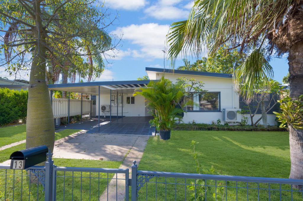 13 Brisk St, Rowes Bay, QLD 4810