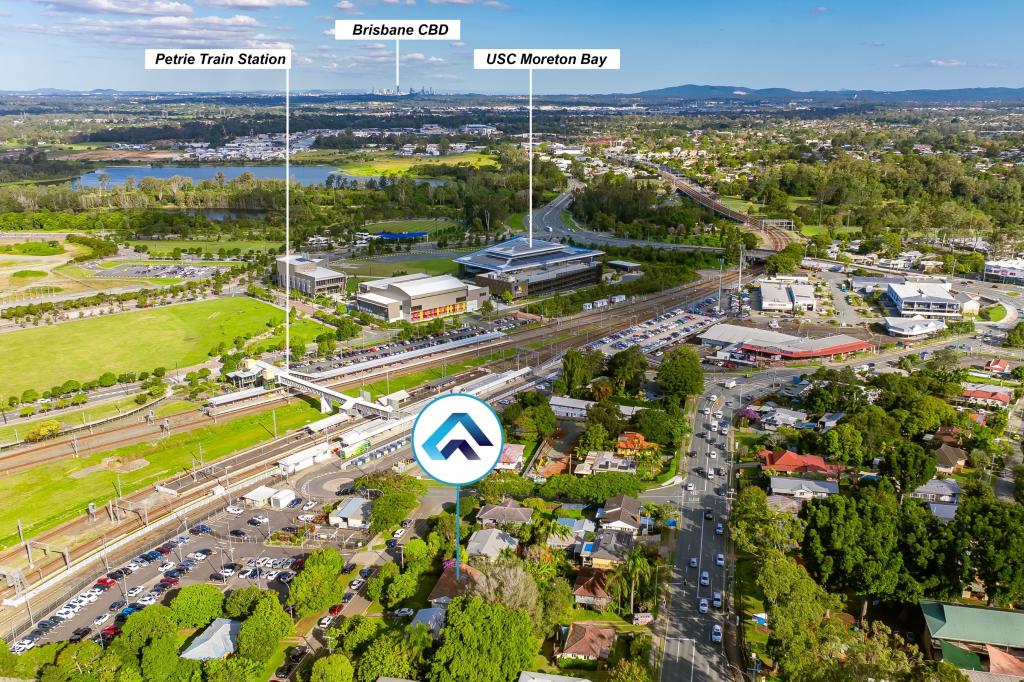 5 Taylor St, Petrie, QLD 4502