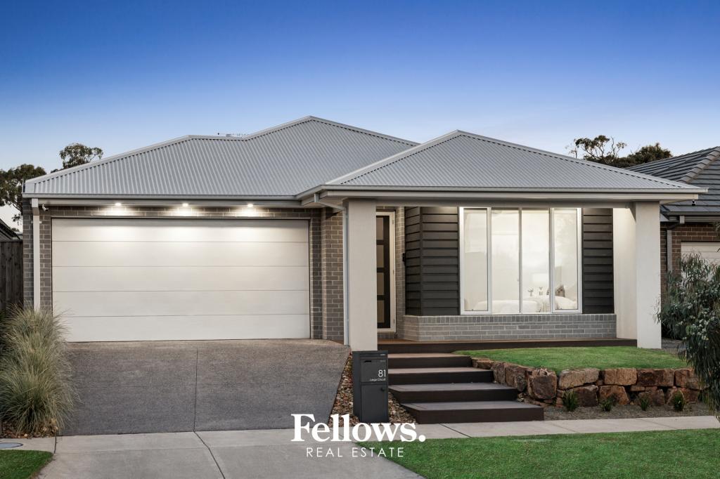 81 Largo Cct, Junction Village, VIC 3977
