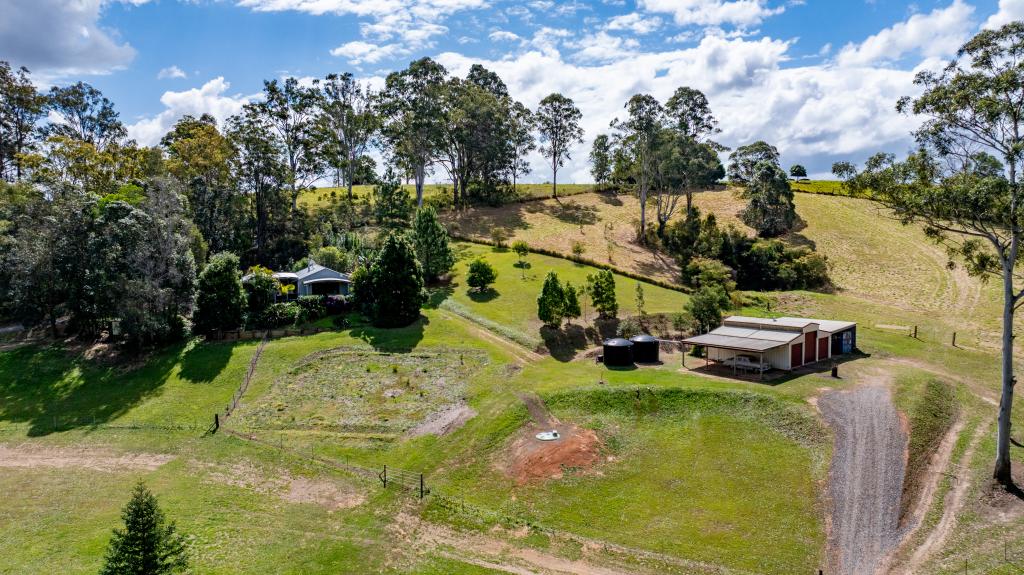 667 TIN CAN BAY RD, CANINA, QLD 4570