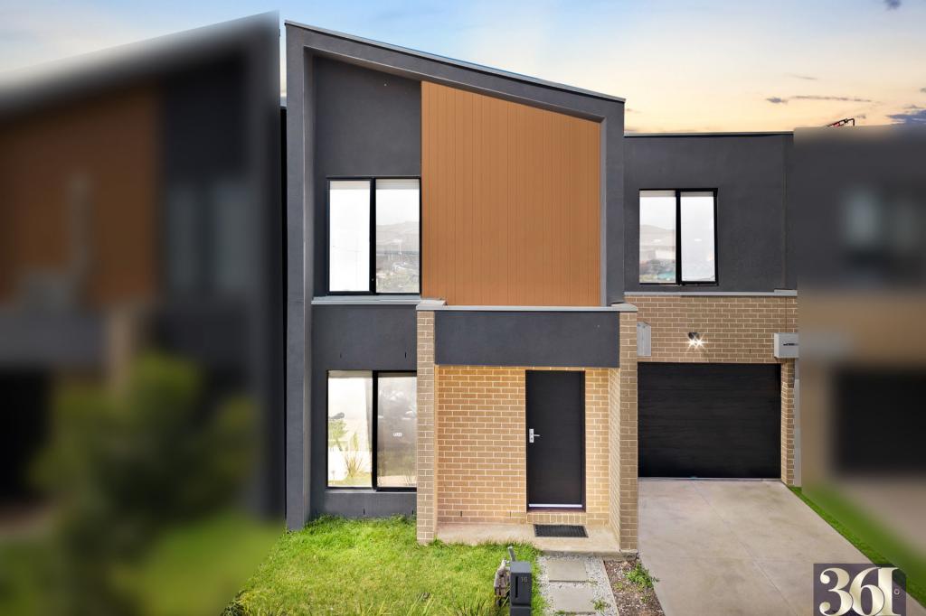 16 Saran Cres, Deanside, VIC 3336
