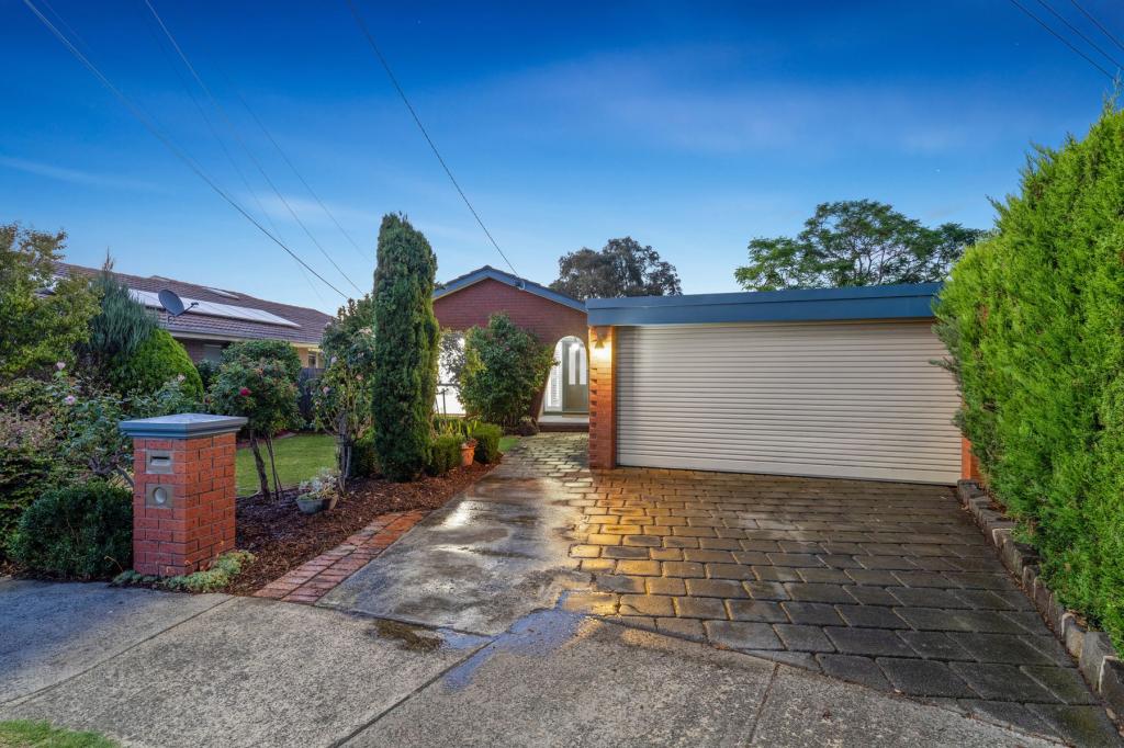 24 Colchester Ct, Keysborough, VIC 3173