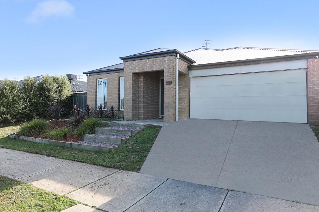28 Imperial Dr, Colac, VIC 3250