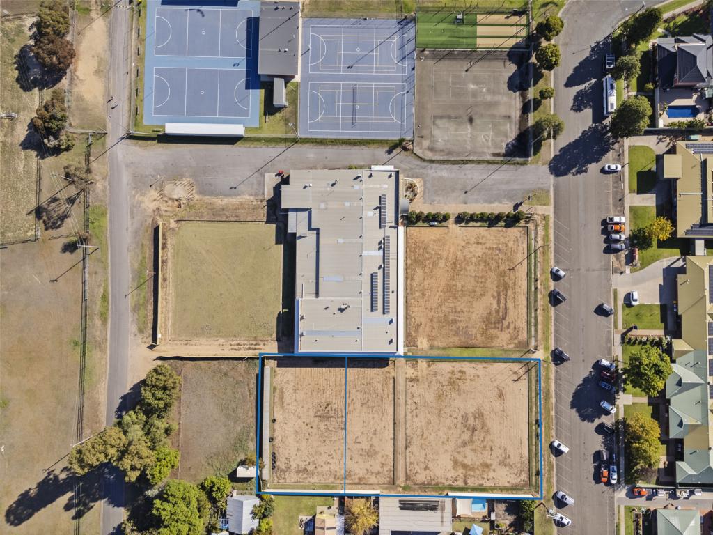 29 Adams St, Tocumwal, NSW 2714