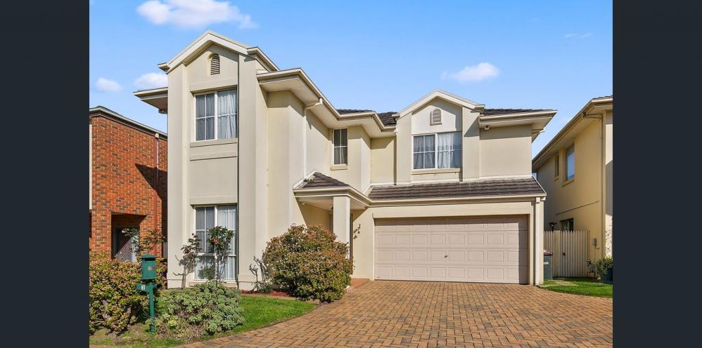 3 PINOAK CL, BURWOOD, VIC 3125