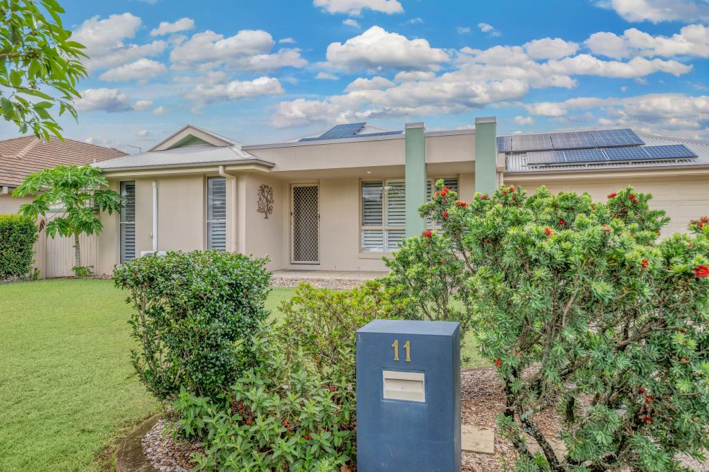 11 Maidenhair Dr, Beerwah, QLD 4519