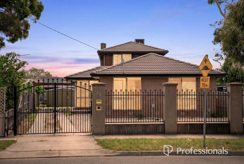13 Beau Vorno Ave, Keysborough, VIC 3173