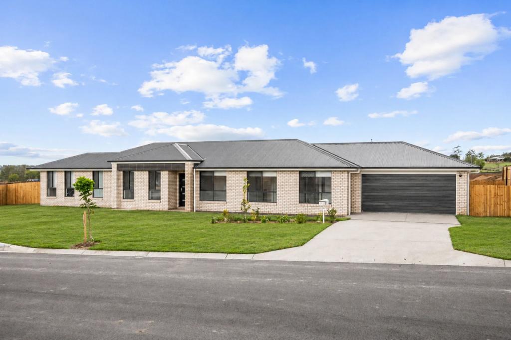 29 PAROO ST, PLAINLAND, QLD 4341