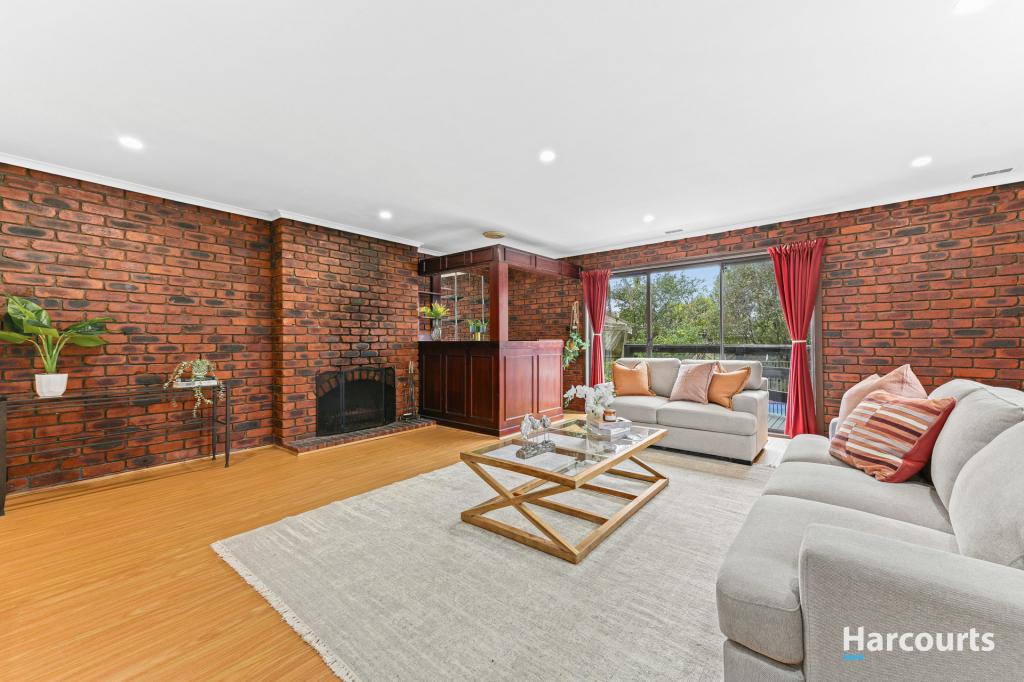 49 BIRCHFIELD CRES, WANTIRNA, VIC 3152