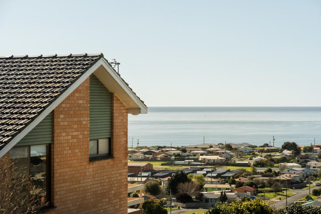 25 Upper Drew St, East Devonport, TAS 7310