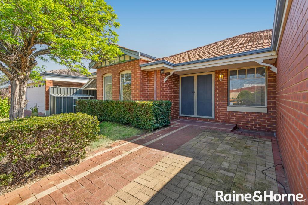 26 Freeduff Dr, Wattle Grove, WA 6107