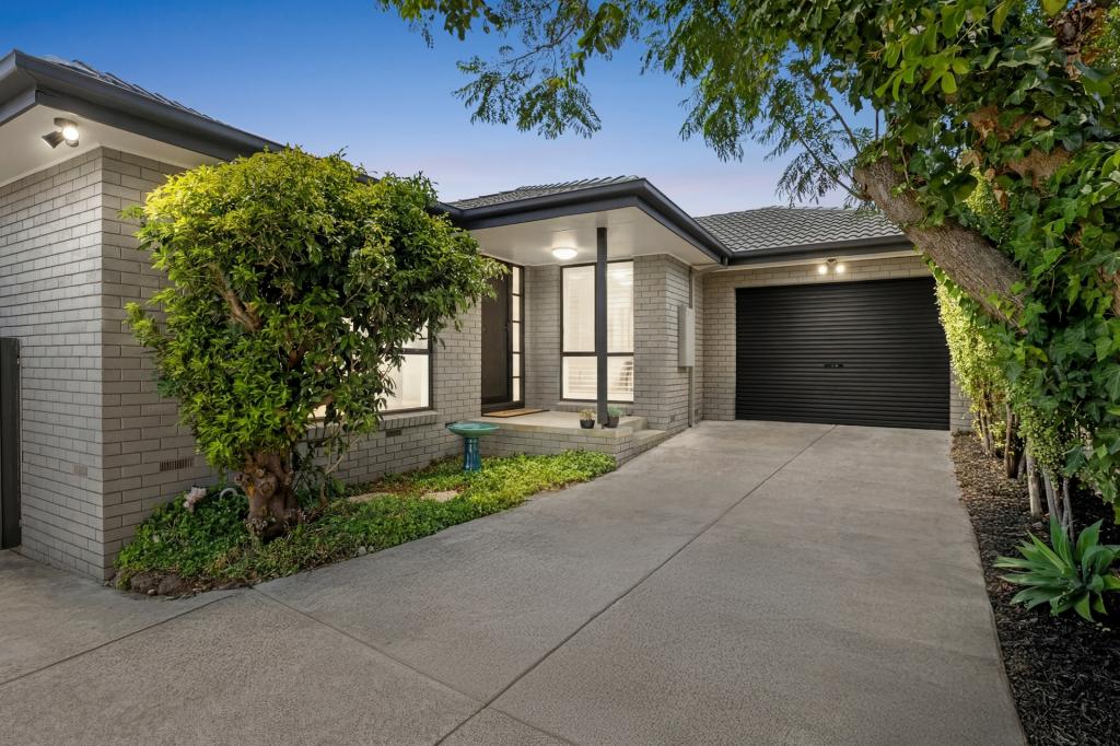 2/16 Winifred St, Oakleigh, VIC 3166