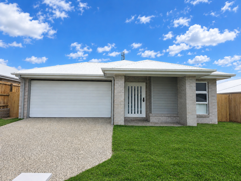 18 Highfields Rd, Highfields, QLD 4352
