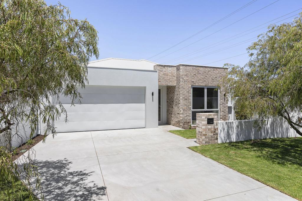 6A LOWTHER TCE, NOLLAMARA, WA 6061