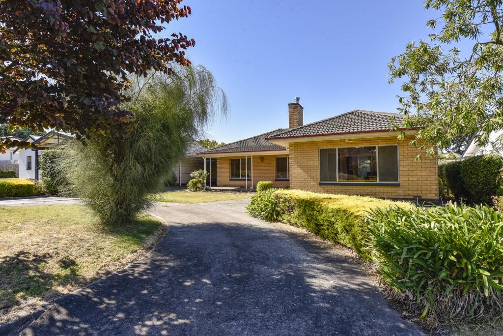 13 Hillcrest Ave, Mount Gambier, SA 5290