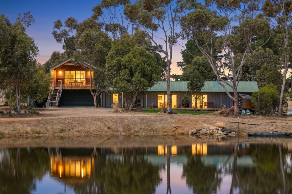 97 Milhinch Rd, Carrickalinga, SA 5204