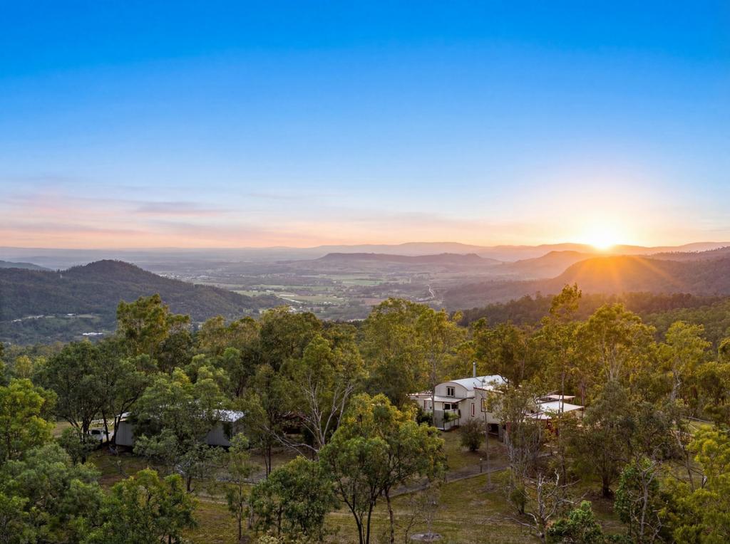 495 Hell Hole Creek Rd, Preston, QLD 4352