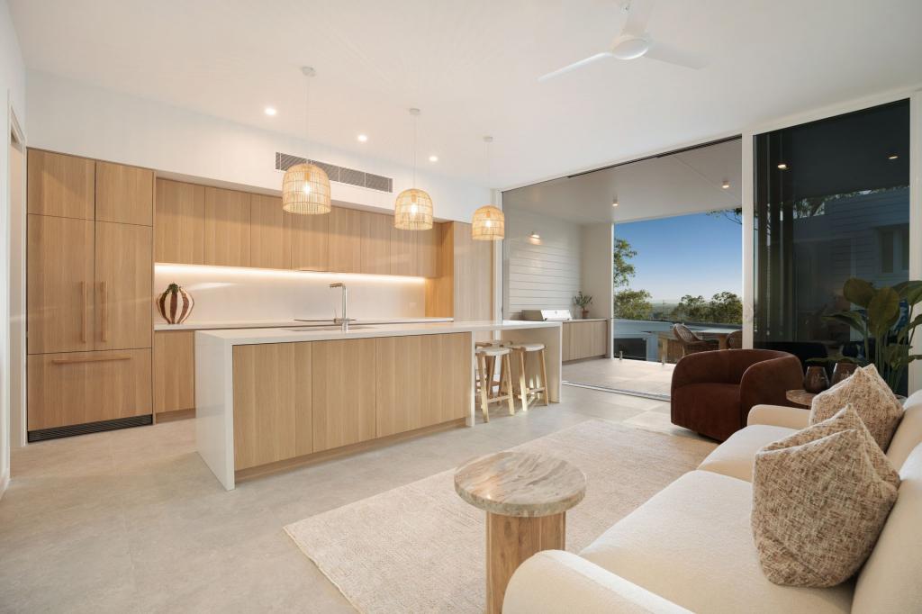 2 & 4/24 Katharina St, Noosa Heads, QLD 4567