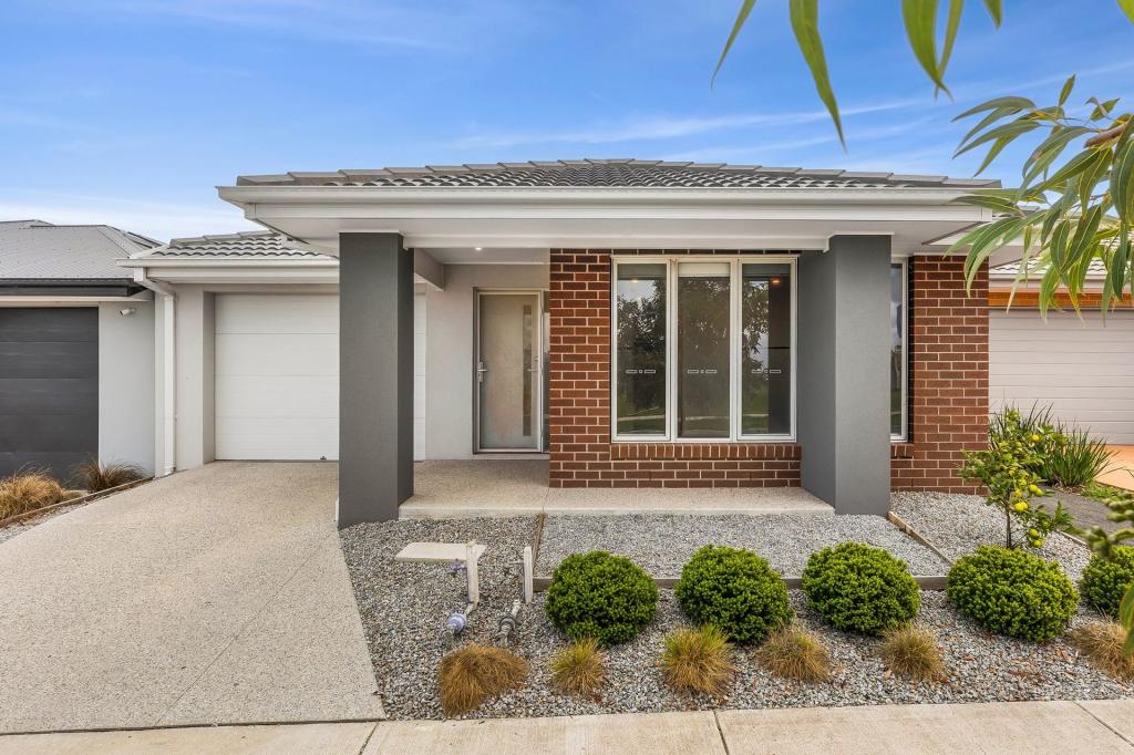 61 OASIS DR, MOUNT DUNEED, VIC 3217