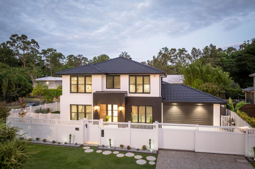 4 Lorikeet Cl, Fig Tree Pocket, QLD 4069