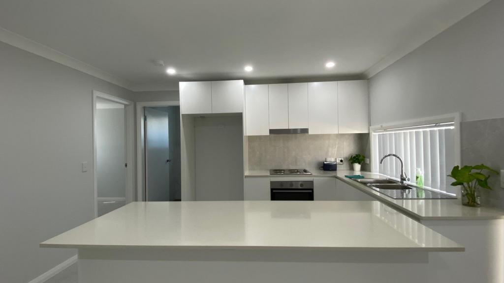 4a Van Dieman Cres, Fairfield West, NSW 2165