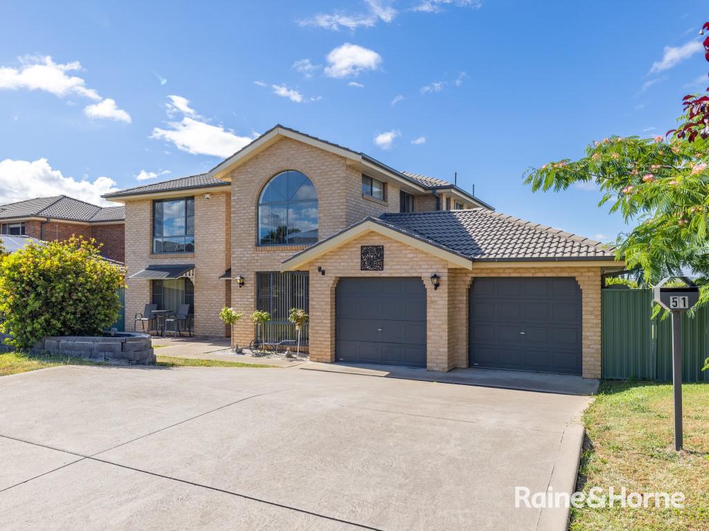 51 Halfpenny Dr, Kelso, NSW 2795