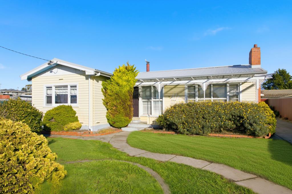 54 John St, East Devonport, TAS 7310