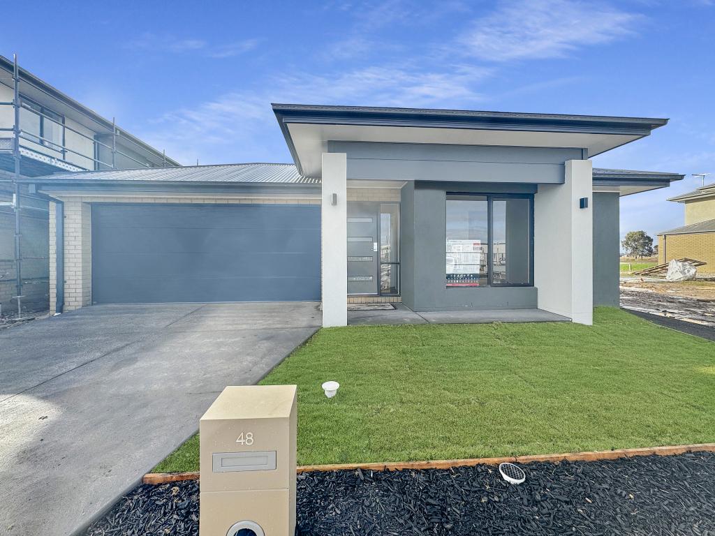 48 Sovereign Ave, Clyde North, VIC 3978