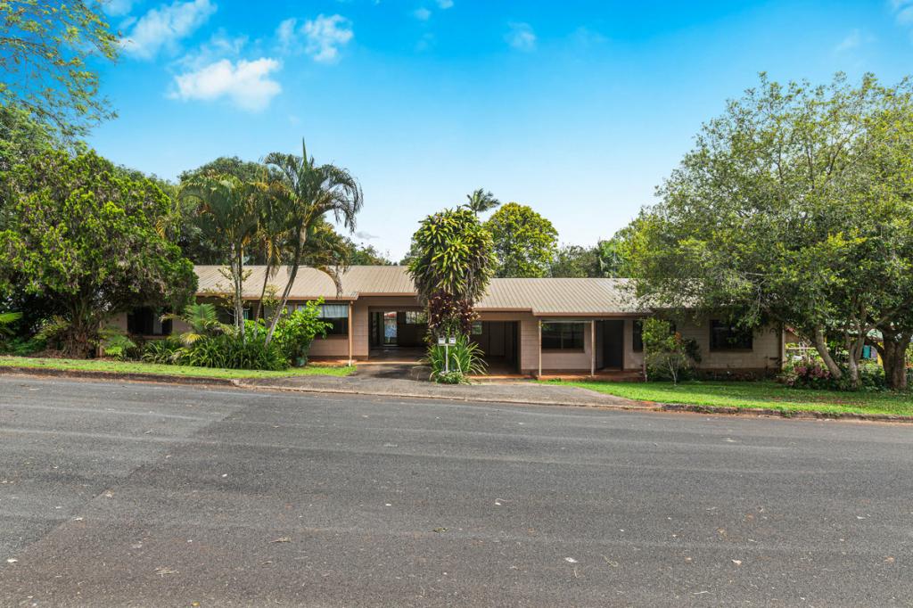 1-2 Crown Cl, Malanda, QLD 4885