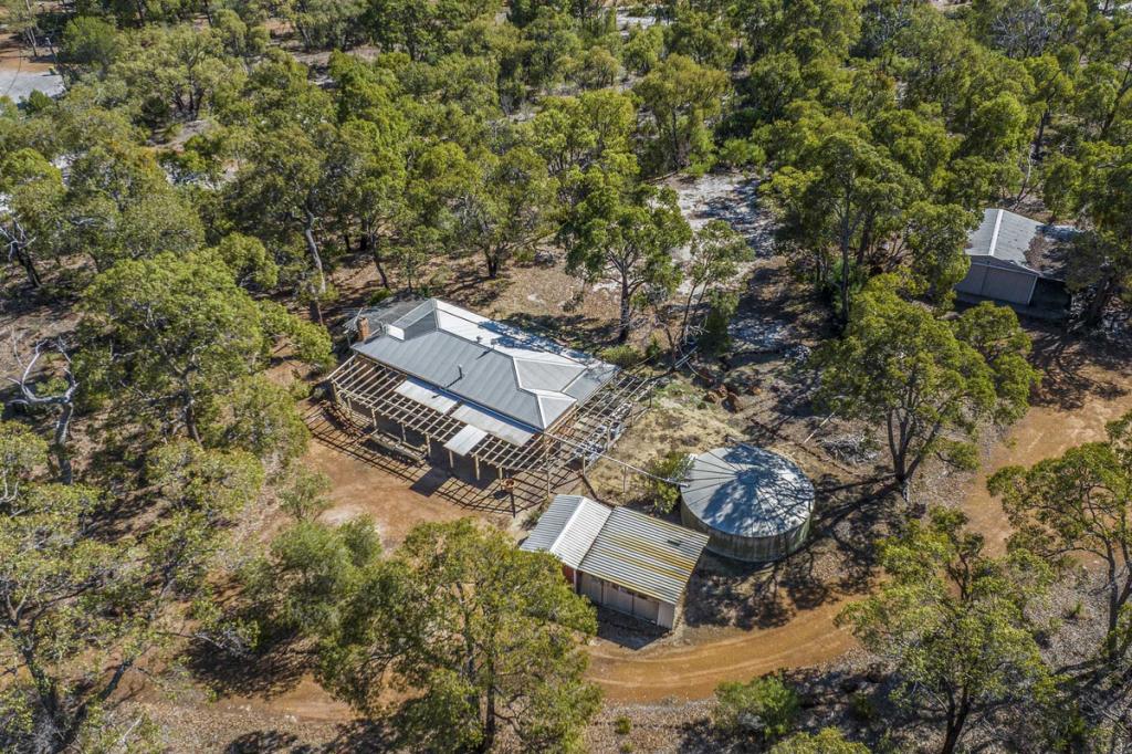 34 Warbler Ct, Chittering, WA 6084