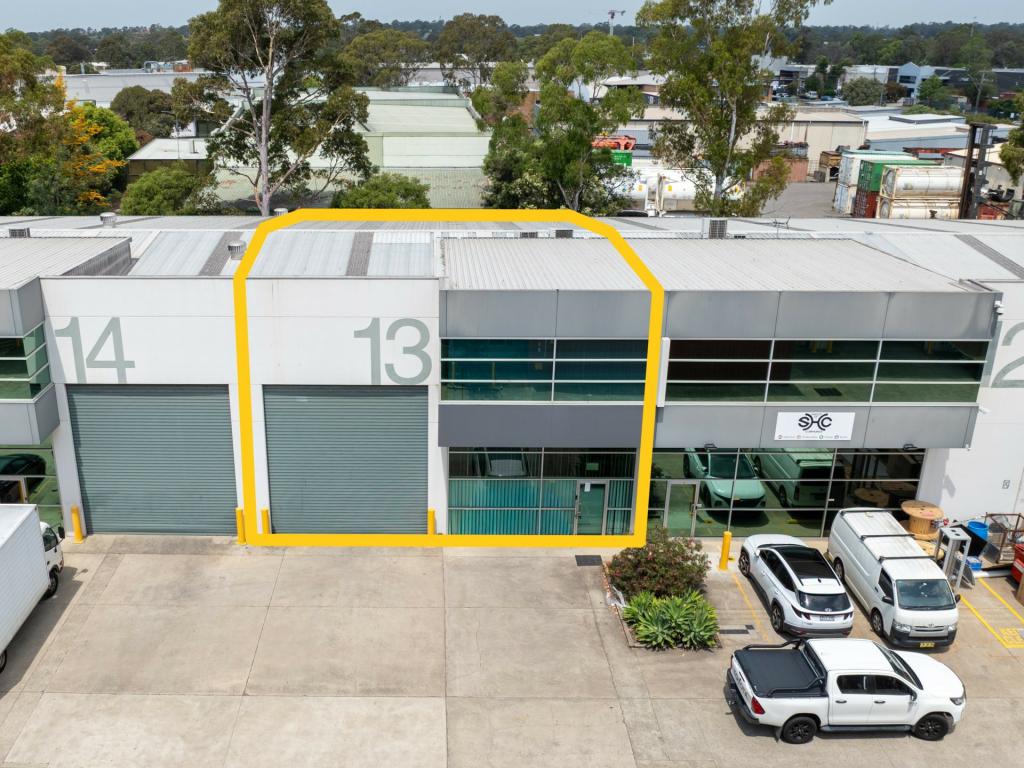 13/19 Aero Rd, Ingleburn, NSW 2565