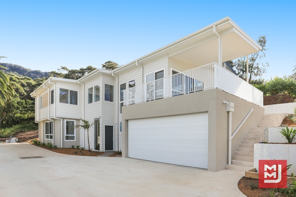 30b Lawrence Hardgrave Dr, Austinmer, NSW 2515