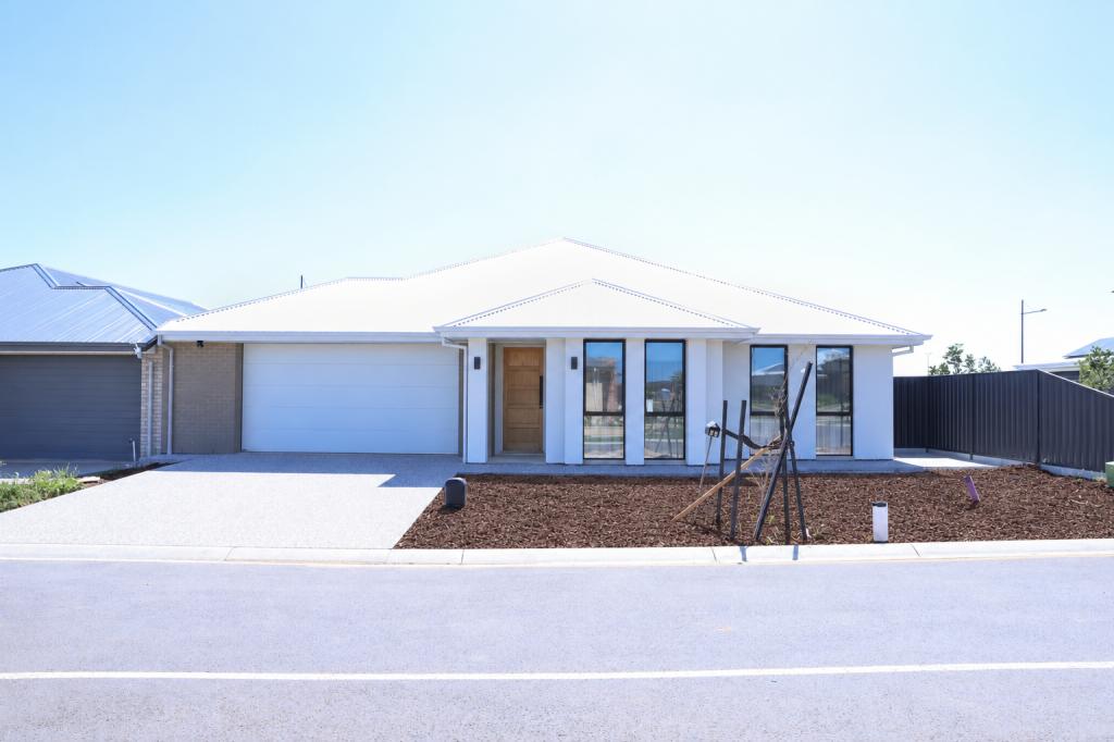 30 Augustine Dr, Roseworthy, SA 5371