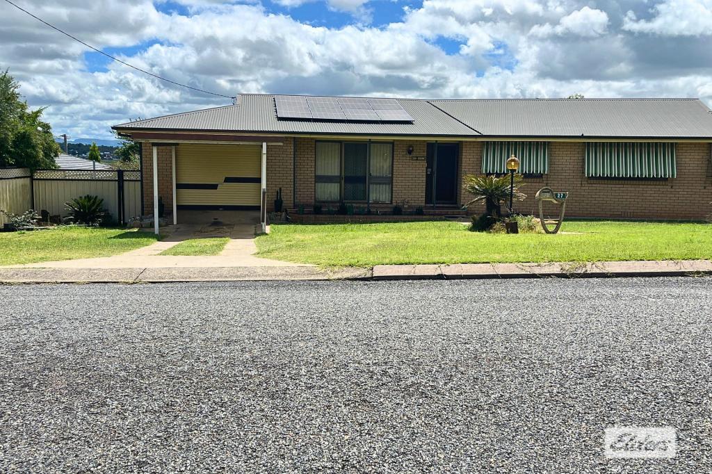 27 Rosendahl St, Warwick, QLD 4370