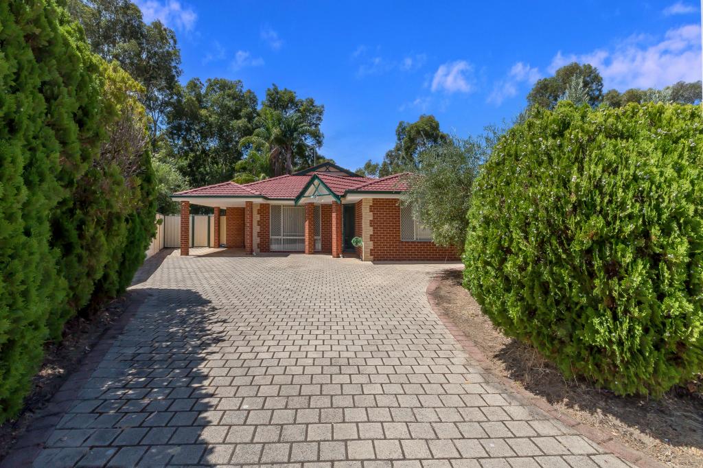 8 Barrul Pl, Thornlie, WA 6108