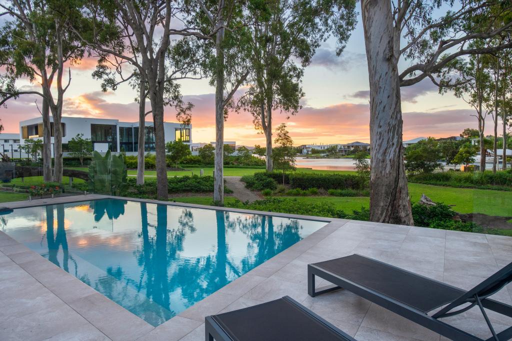 96 Lake Serenity Bvd, Helensvale, QLD 4212