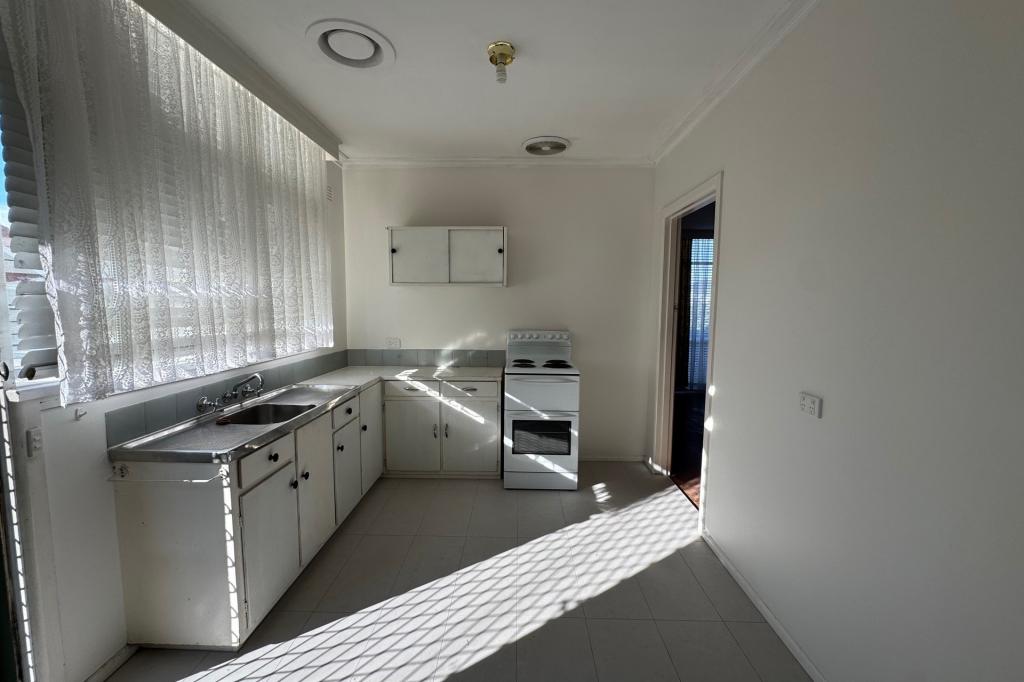2/244 High St, Belmont, VIC 3216