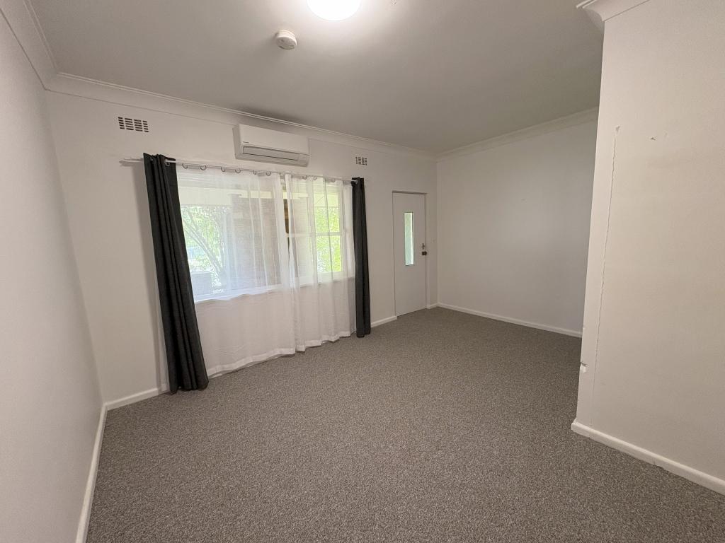 2/26 West Baron St, Cooma, NSW 2630