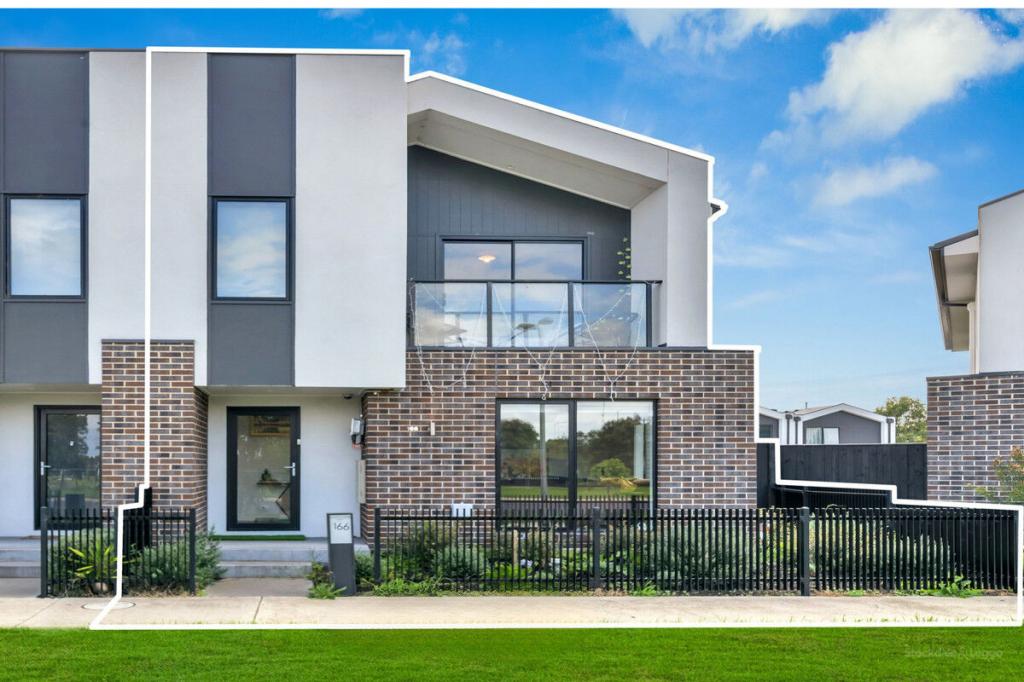 166 Bridge Rd, Officer, VIC 3809