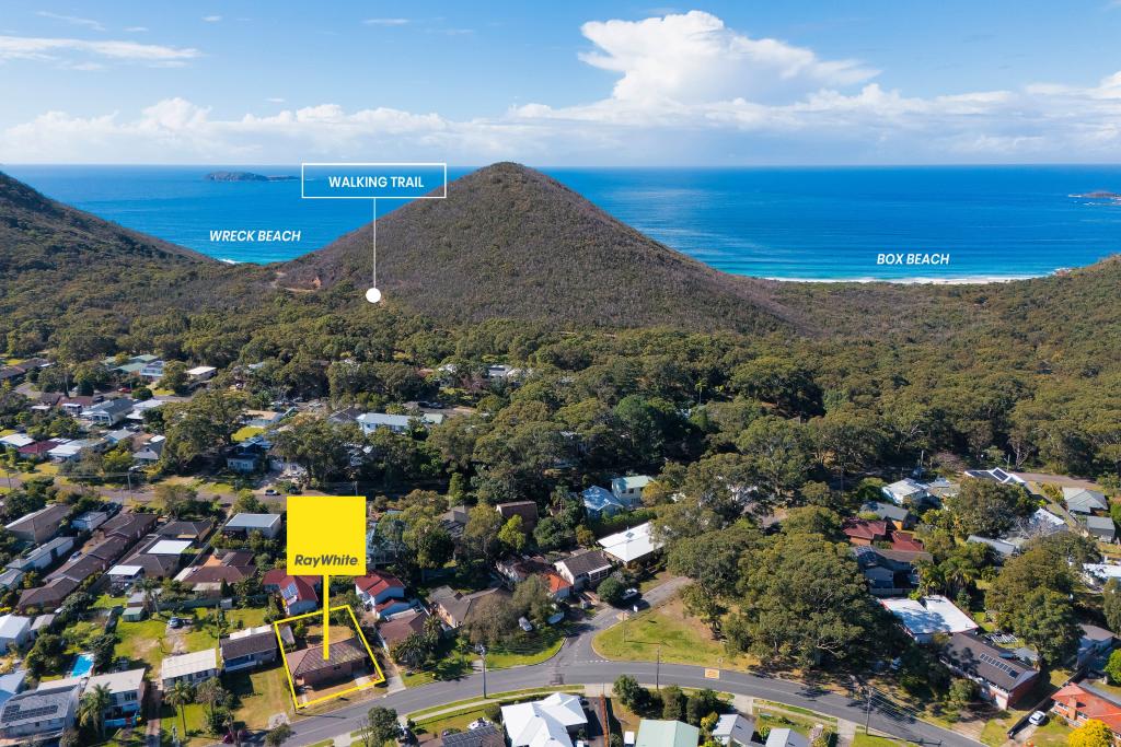 100 TOMAREE RD, SHOAL BAY, NSW 2315